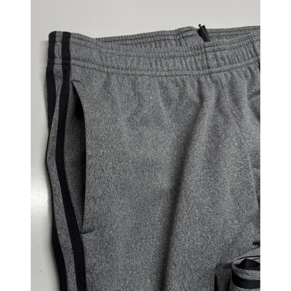 Adidas Track Pants Mens Medium Gray Side Stripes Elastic‎ Waist Measures 30X31